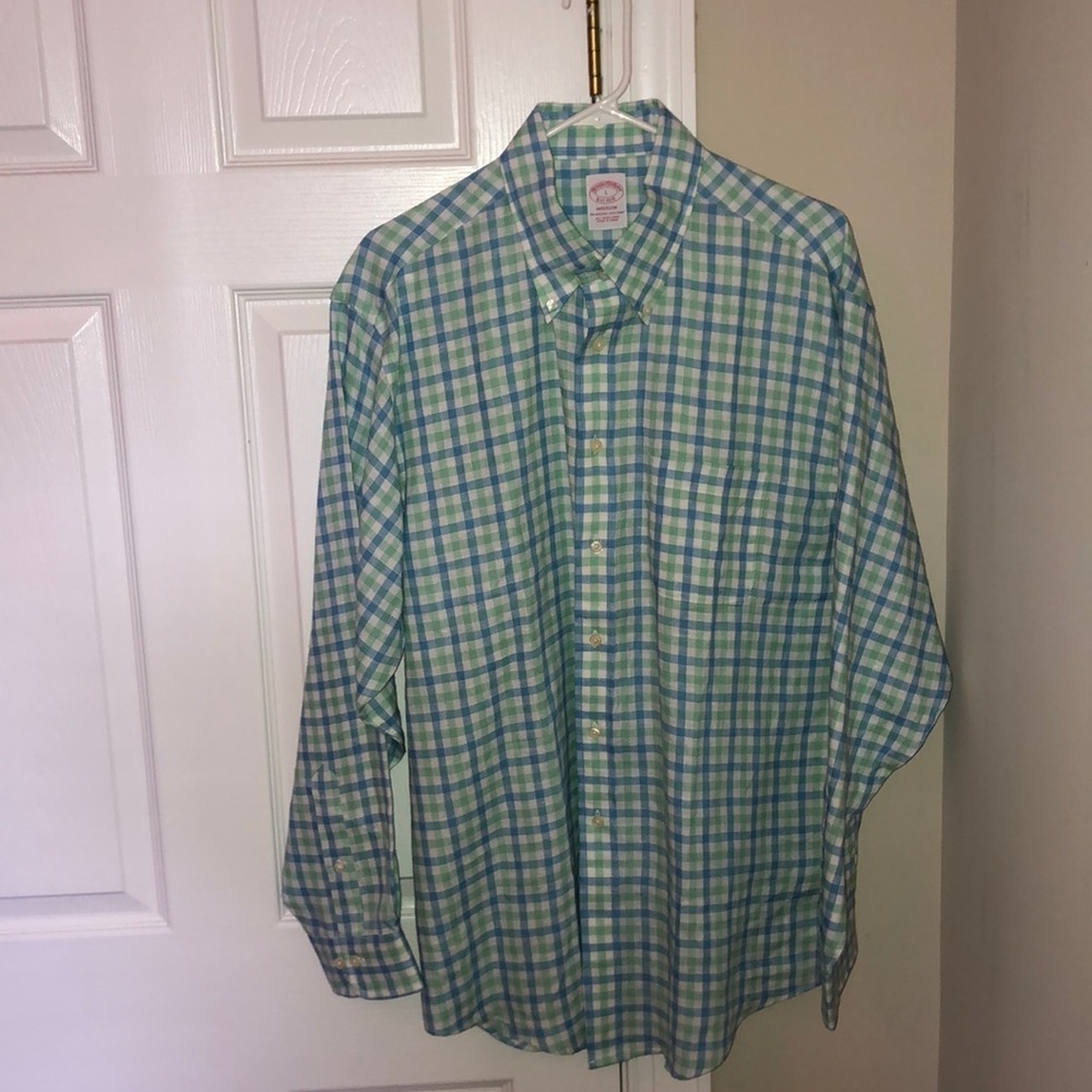 Brooks Brothers 1818 Madison Button Up